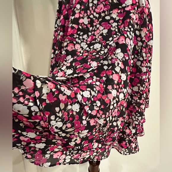 WHITE HOUSE BLACK MARKET Multicolor Floral Dress Pink Black Cream Sz 6 - Cute! - Picture 5 of 15